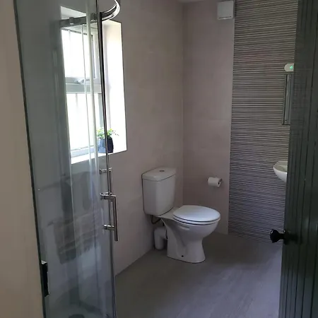 Traditional Cosy Holiday home Louisburgh