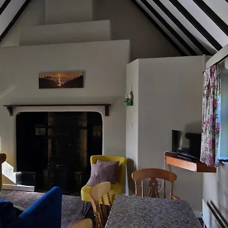 Willow - 3 Bedroom * Louisburgh